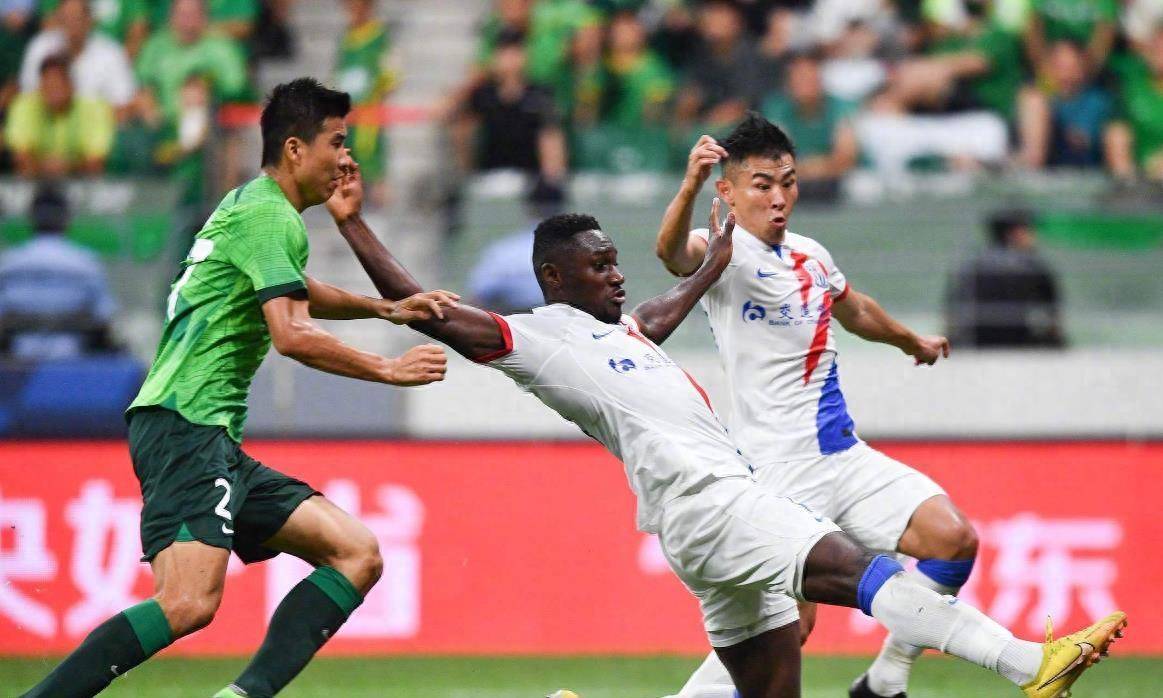 包含欧超杯今晚再迎强敌，成都蓉城回应争议，主帅态度：话题不断，纪律约束更严格的词条-半岛体育入口